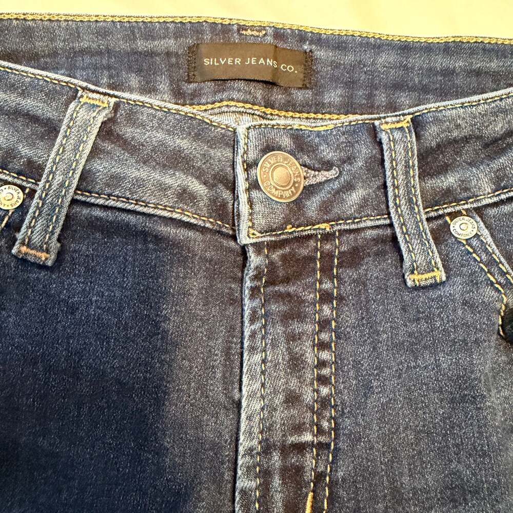 W29/L25 Silver Jeans Co. Suki Skinny Crop